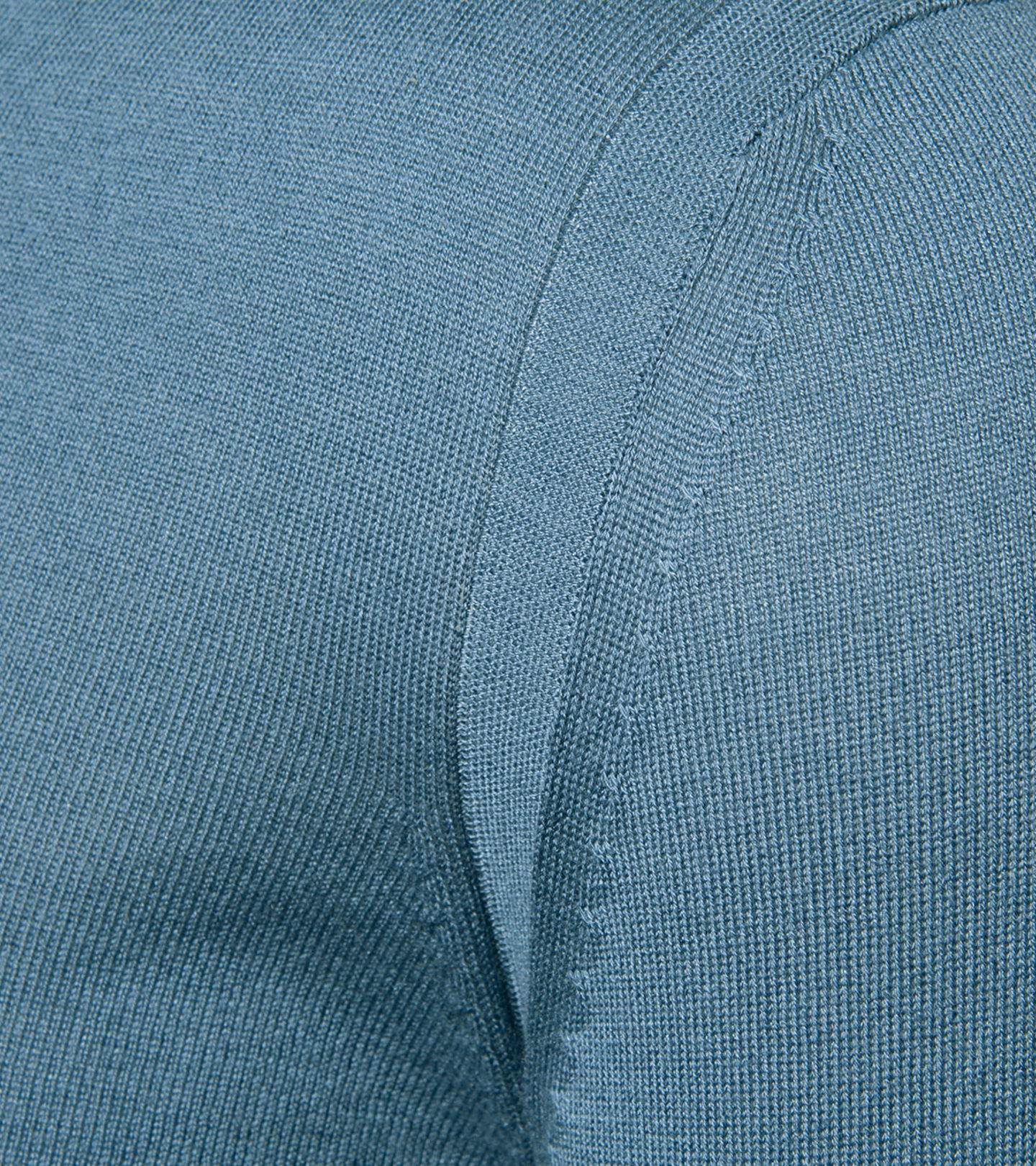 Side Near Middle view of product with ean 4046901669188