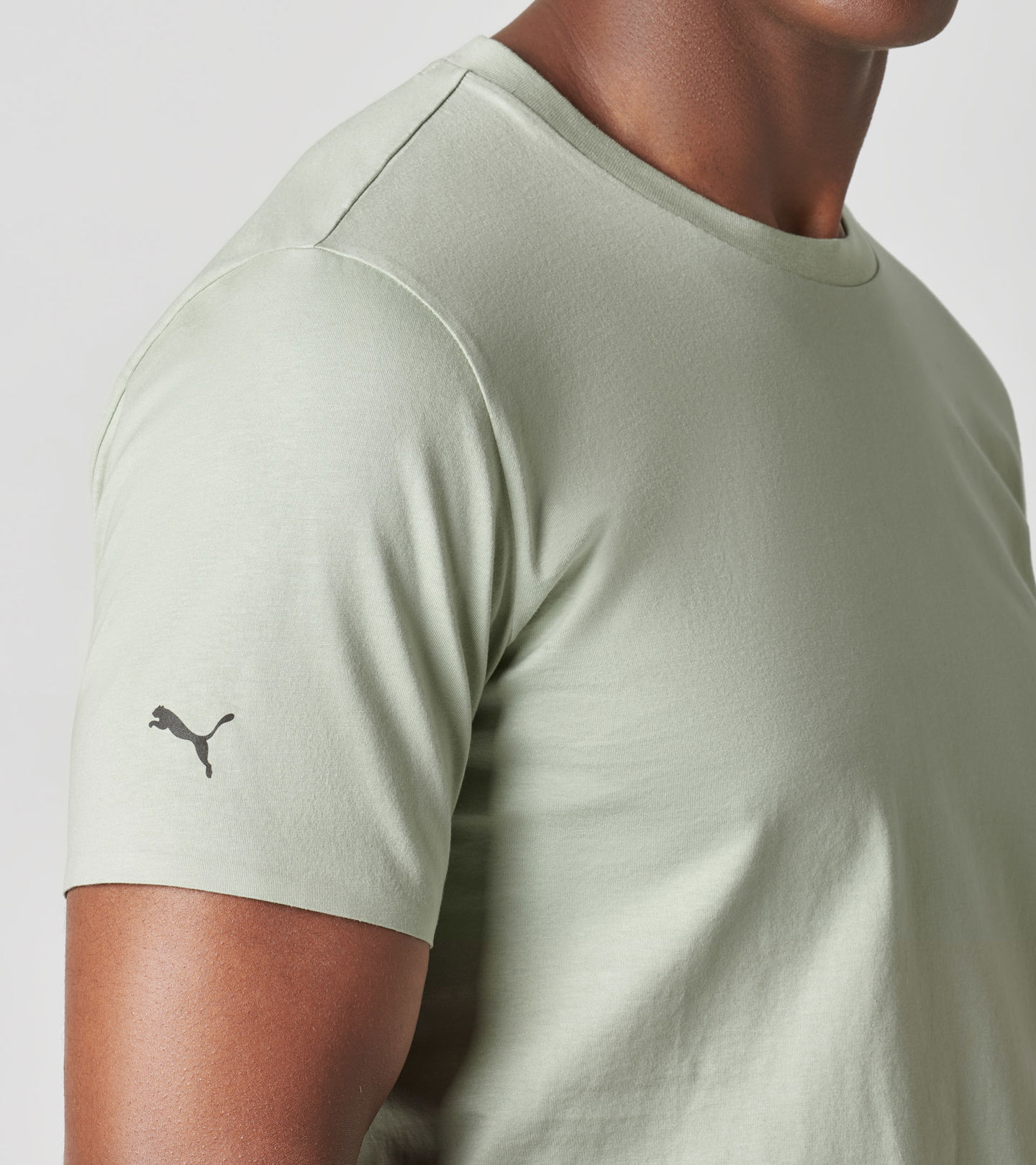 Front Near view of product with ean 4046901739225