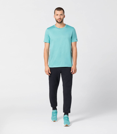 Side Wide view of product with ean 4056487020679
