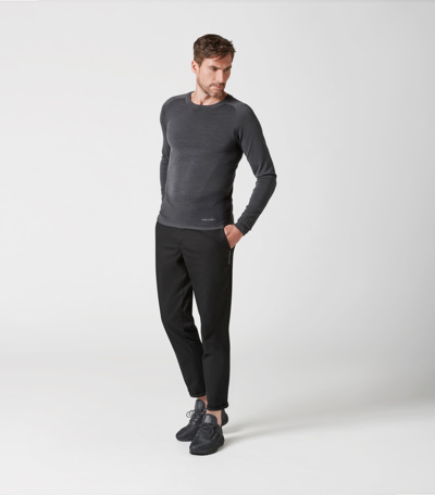 Side Near Middle view of product with ean 4046901979683
