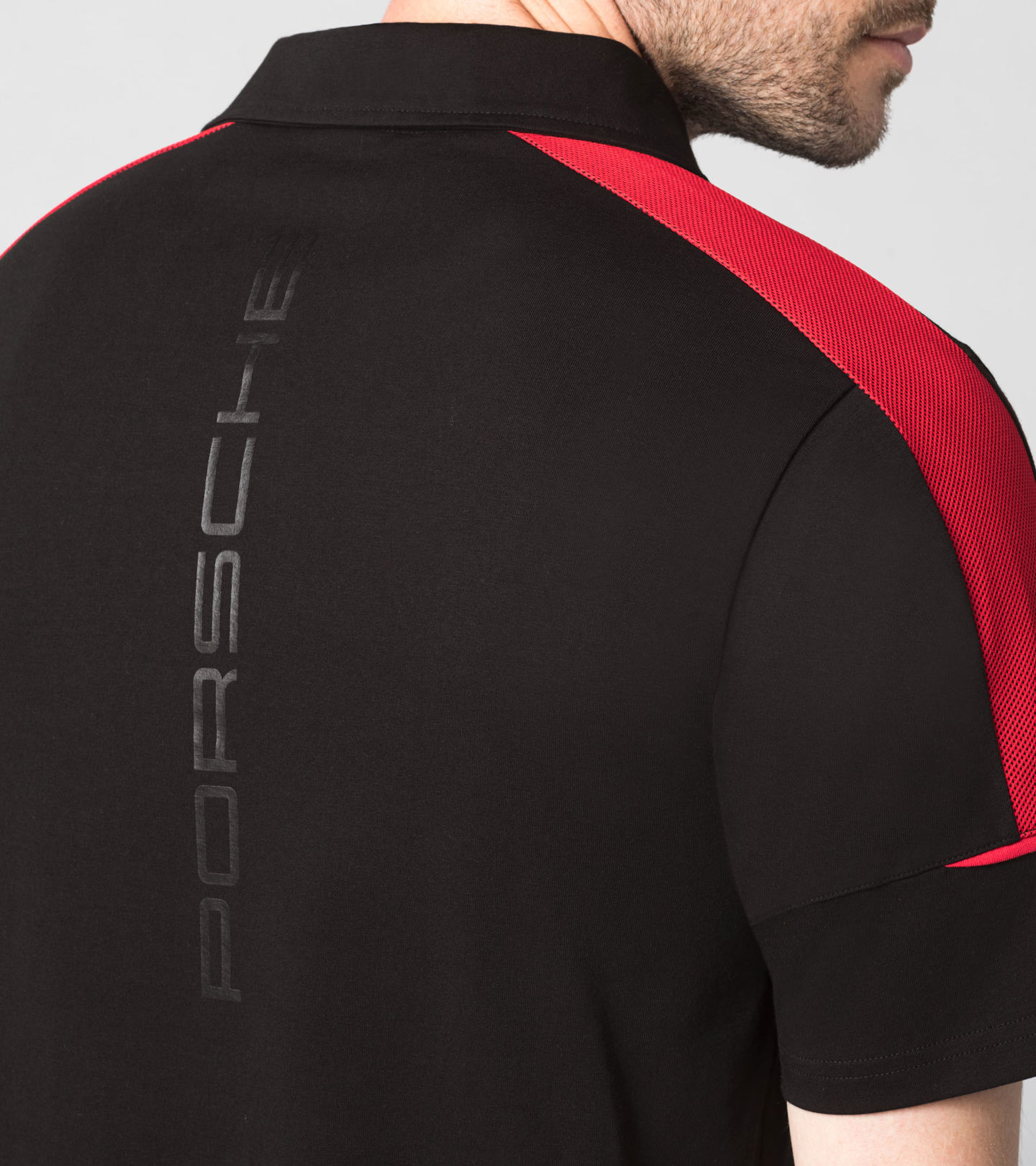 Side Near Middle view of product with ean 