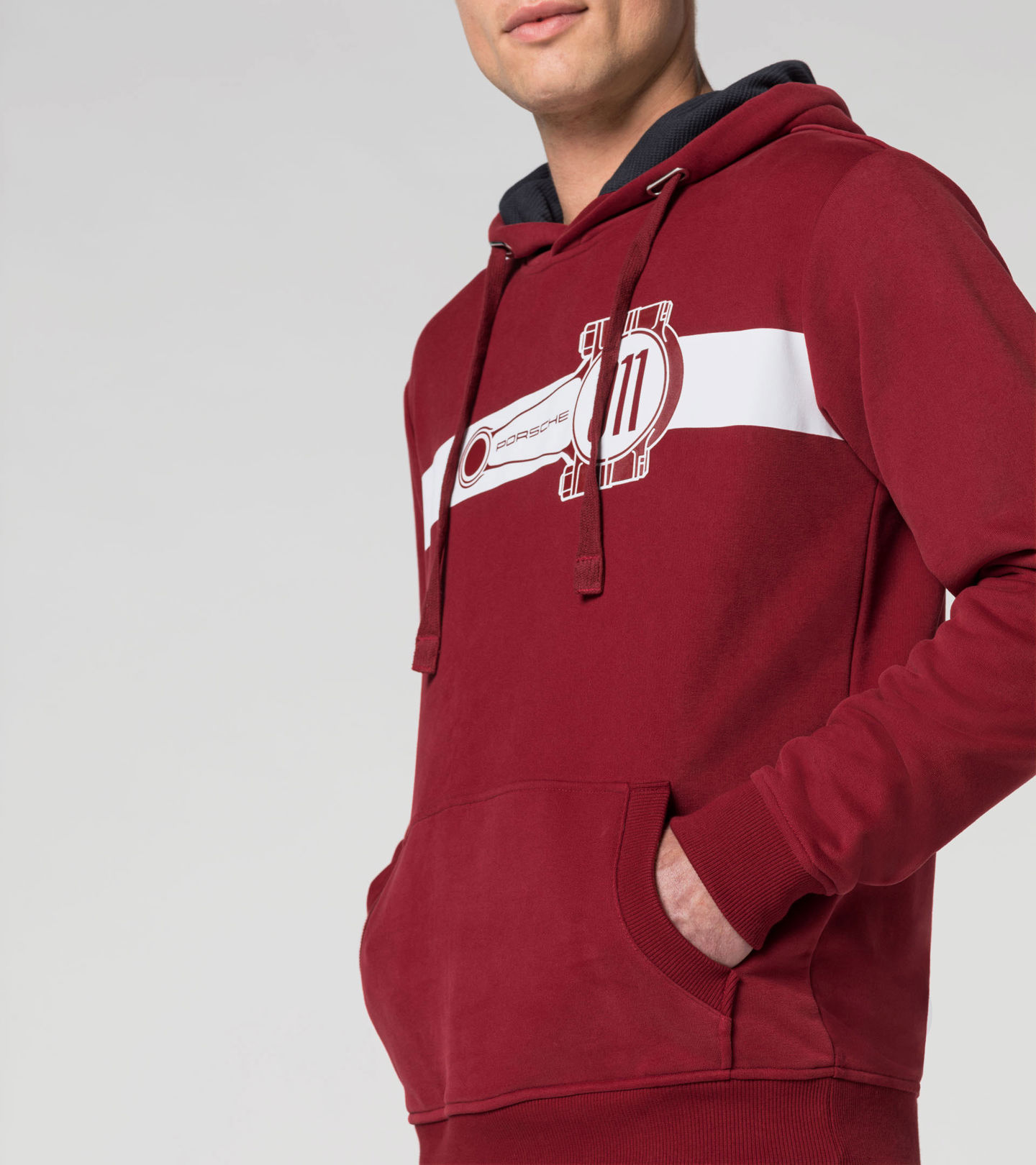 Side Near Middle view of product with ean 
