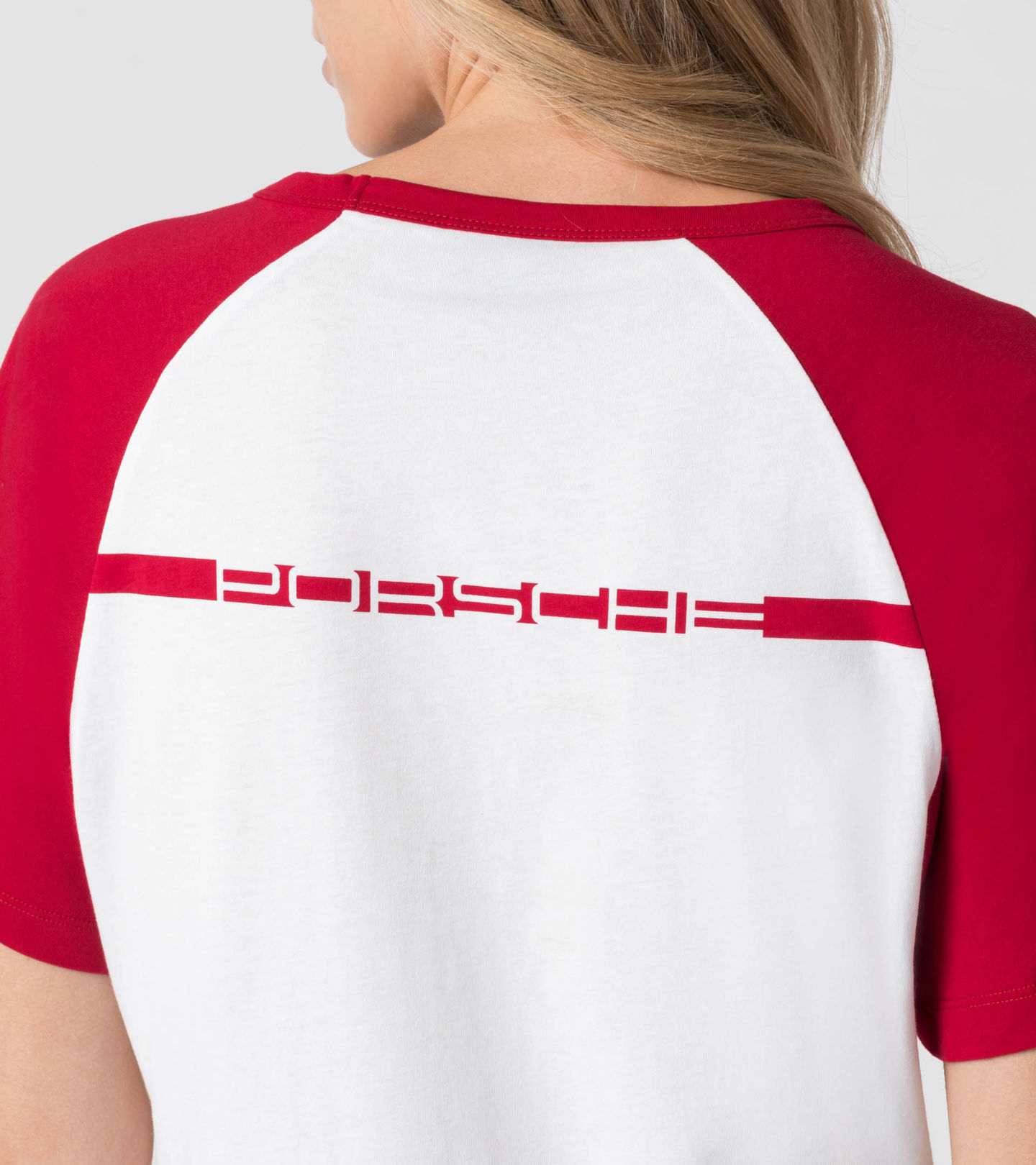 Side Near Middle view of product with ean 