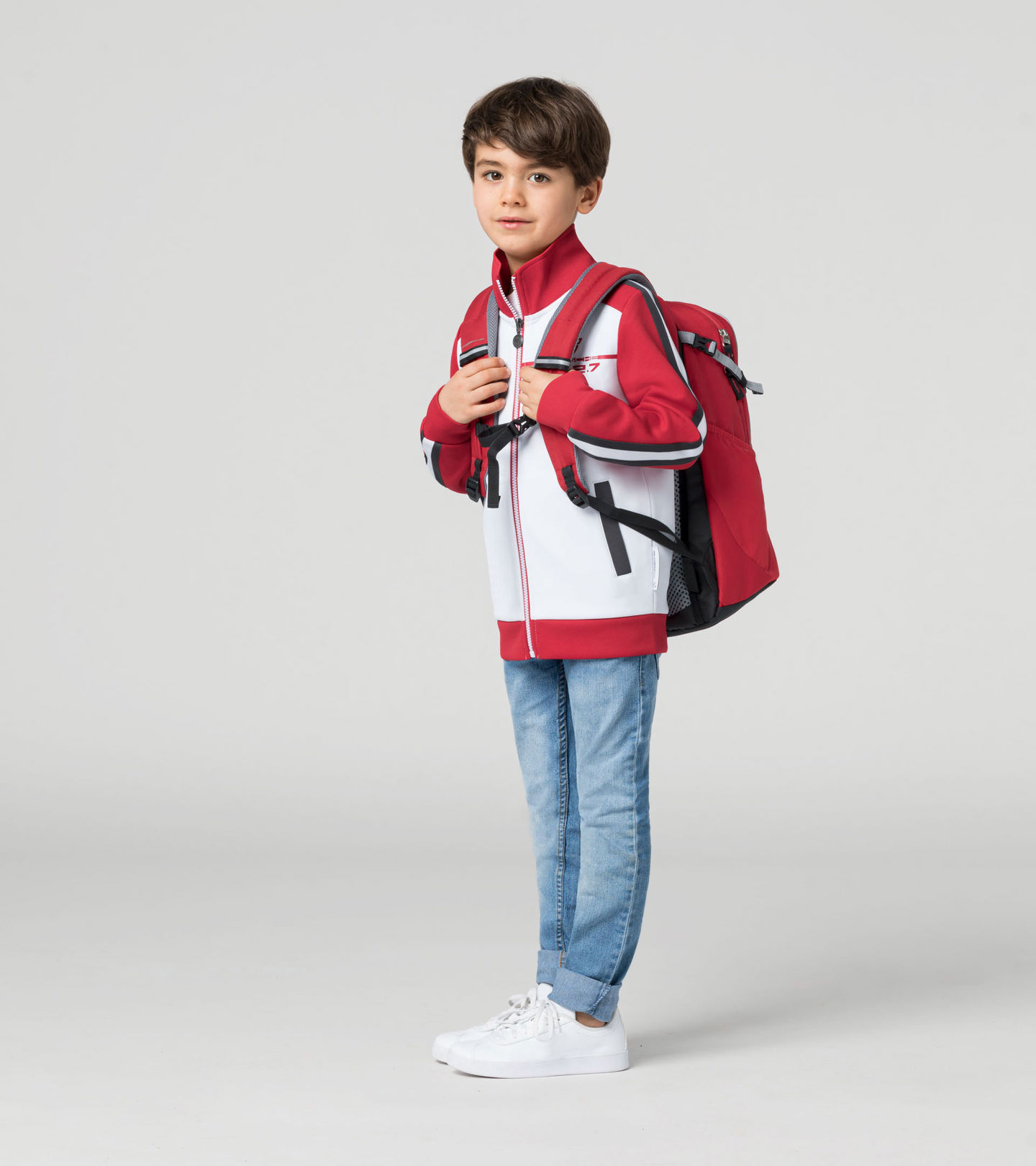 Front Full view of product with ean 