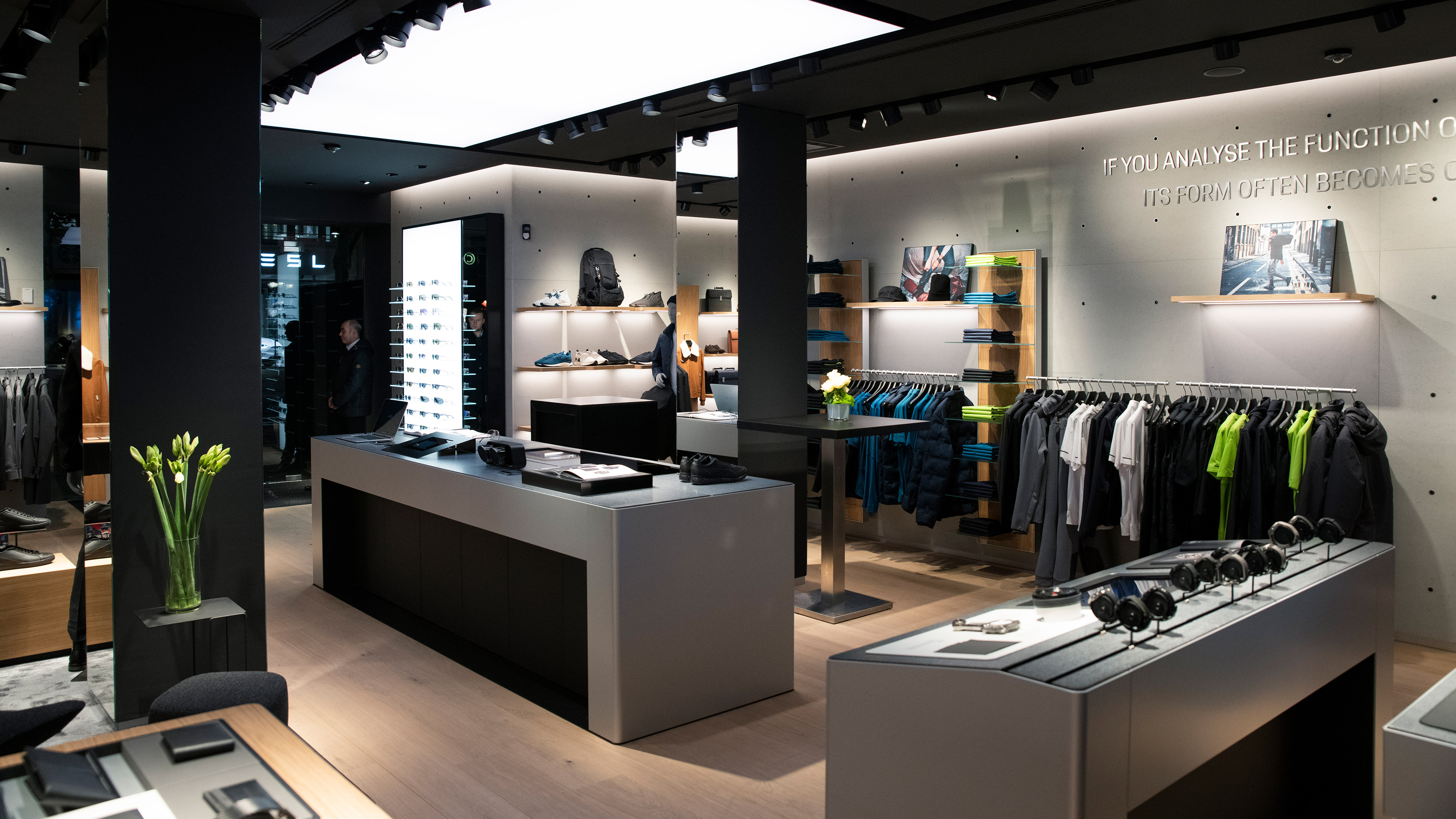 Shows Picture of 210909_News&Events_Innovation_Content_Slider_01.jpg