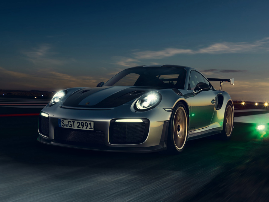 Shows Picture of 210914_GT2RS_Höchstleistung_Content_Slider_02.jpg