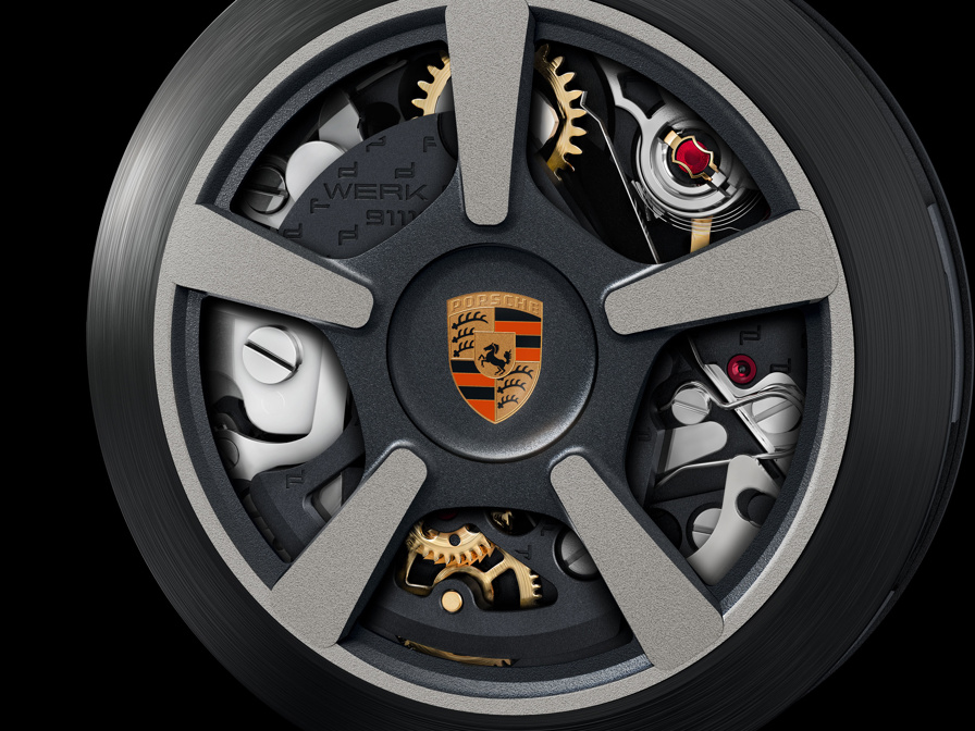 Shows Picture of 210908_Final_TP CHRONOGRAPH 911 Targa 4S Herit. DesEd_SEO_Exklusives Sportwagengefühl_04.jpg