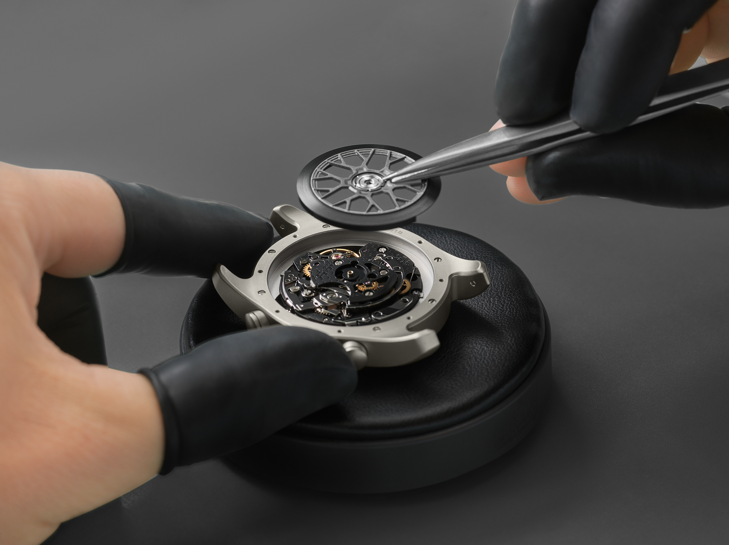 Shows Picture of 210902_Slide_3_Schweiz.jpg